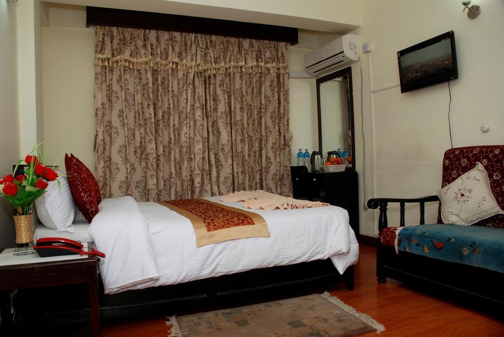 Hotel Pleasure Home Katmandu Dış mekan fotoğraf