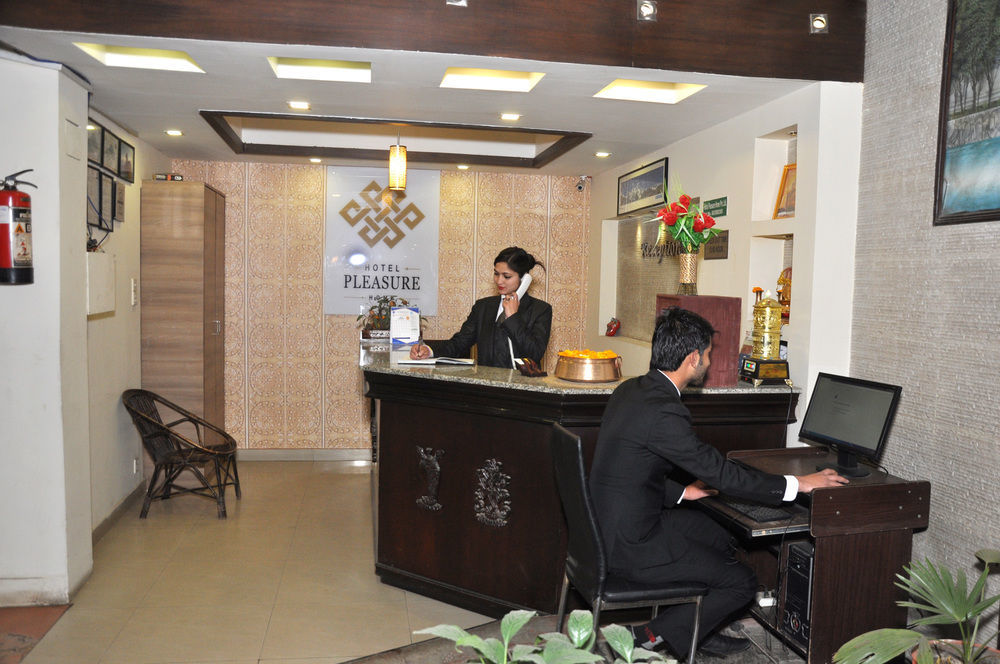 Hotel Pleasure Home Katmandu Dış mekan fotoğraf