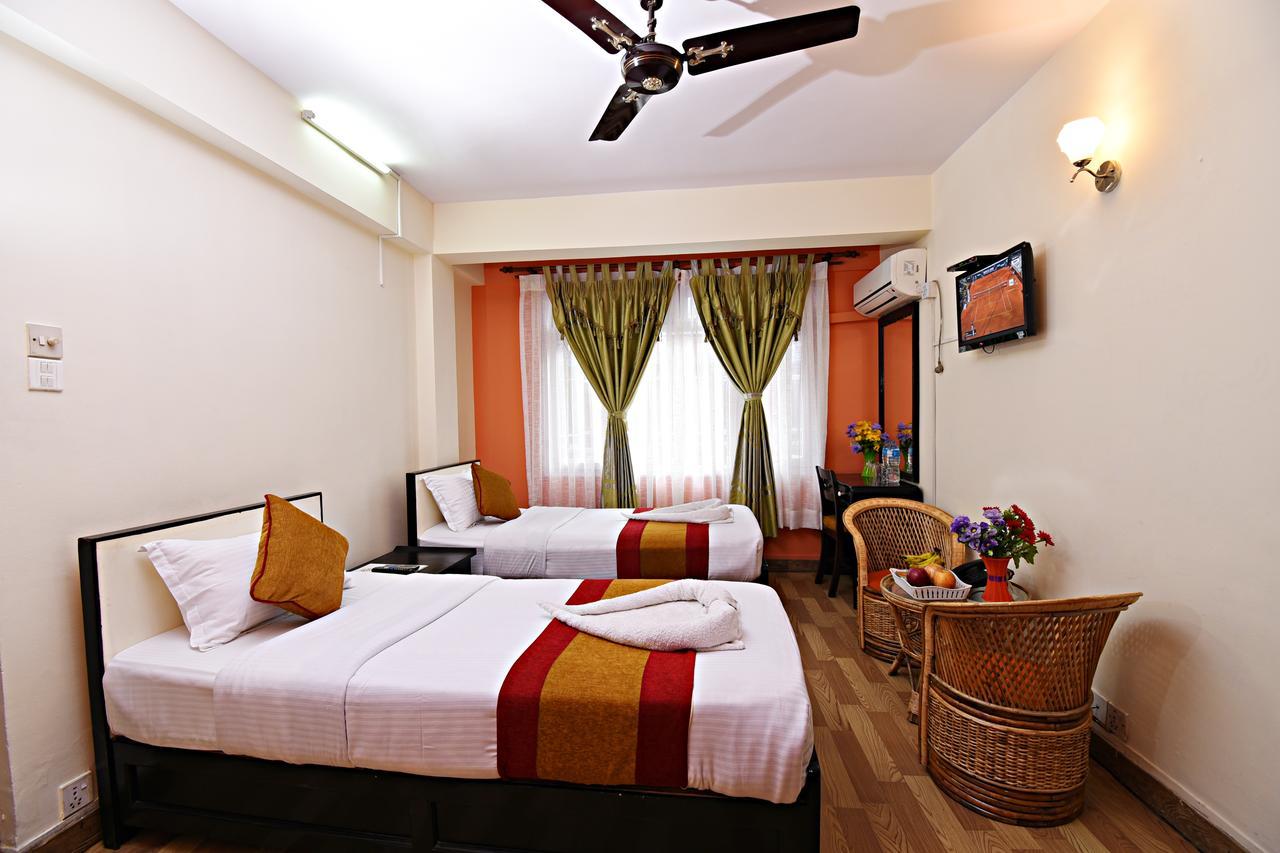 Hotel Pleasure Home Katmandu Dış mekan fotoğraf