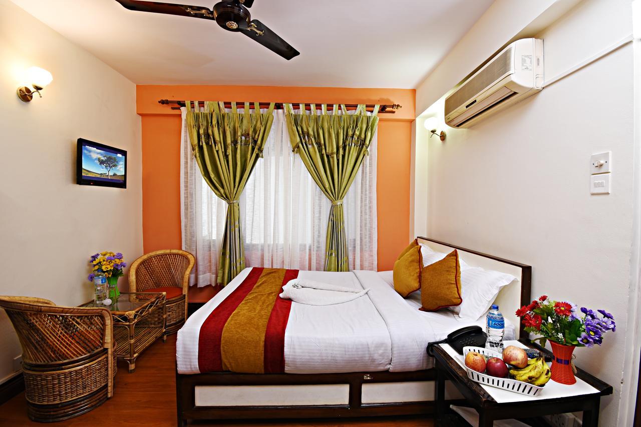 Hotel Pleasure Home Katmandu Dış mekan fotoğraf