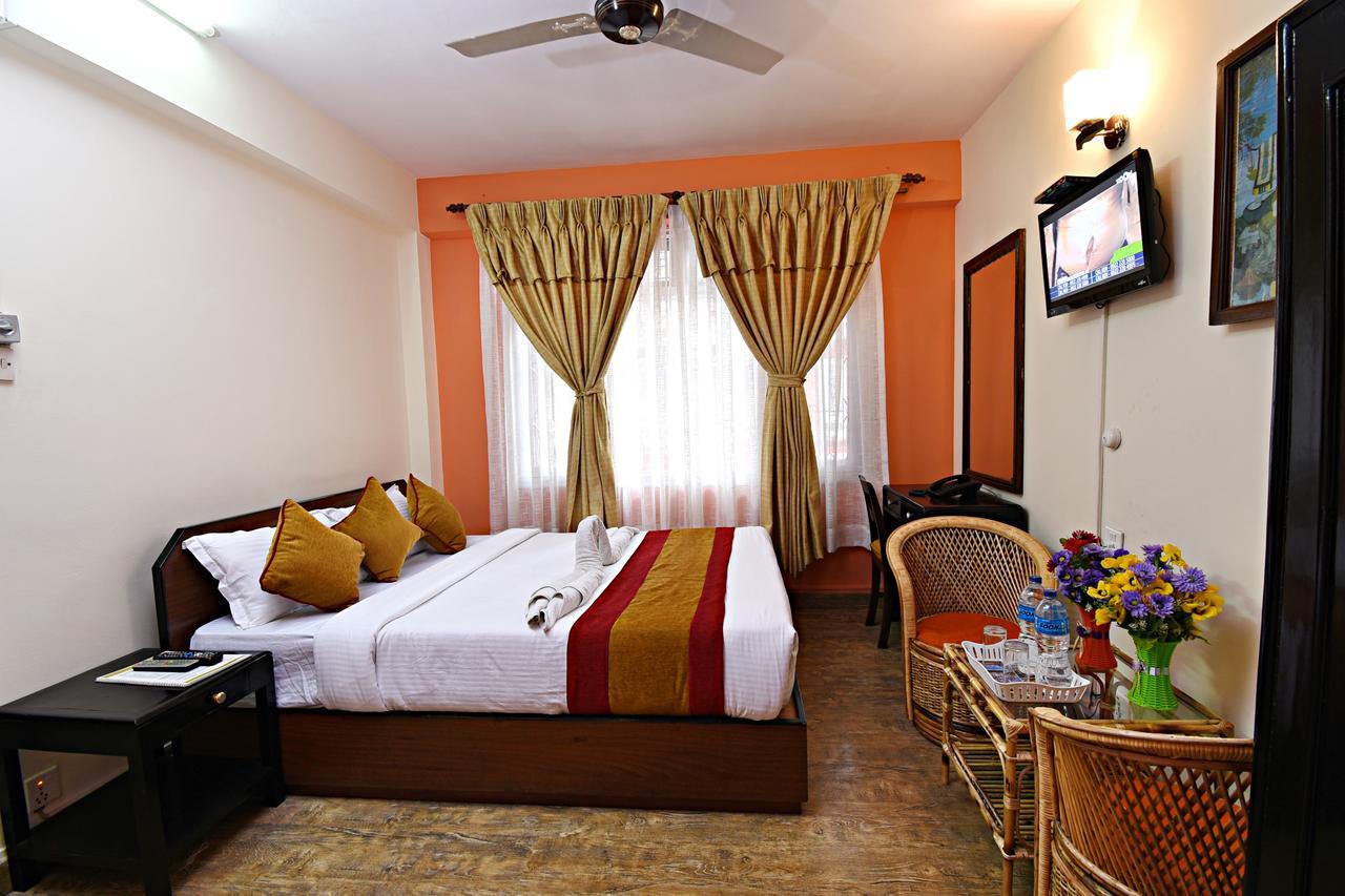 Hotel Pleasure Home Katmandu Dış mekan fotoğraf